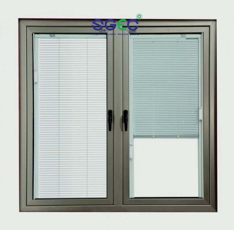 Kính hộp gắn rèm